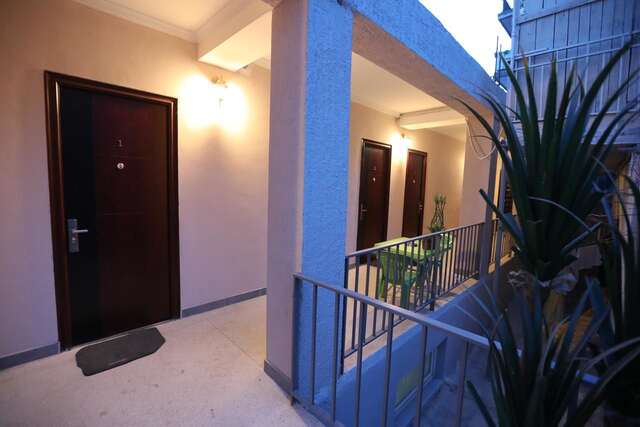 Отель Hotel Caucase Тбилиси-21