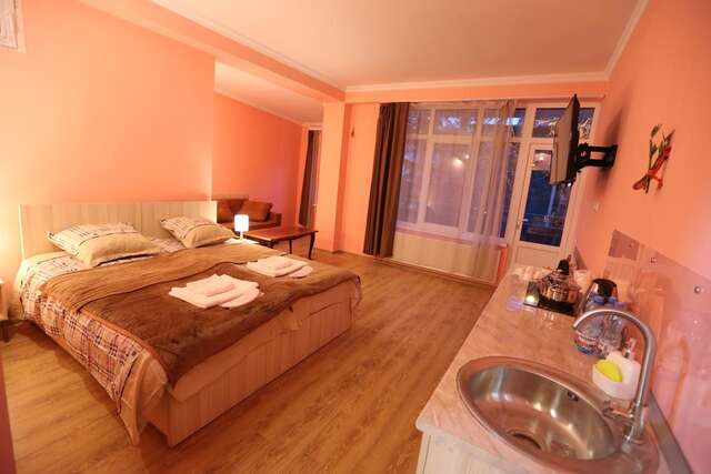 Отель Hotel Caucase Тбилиси-4